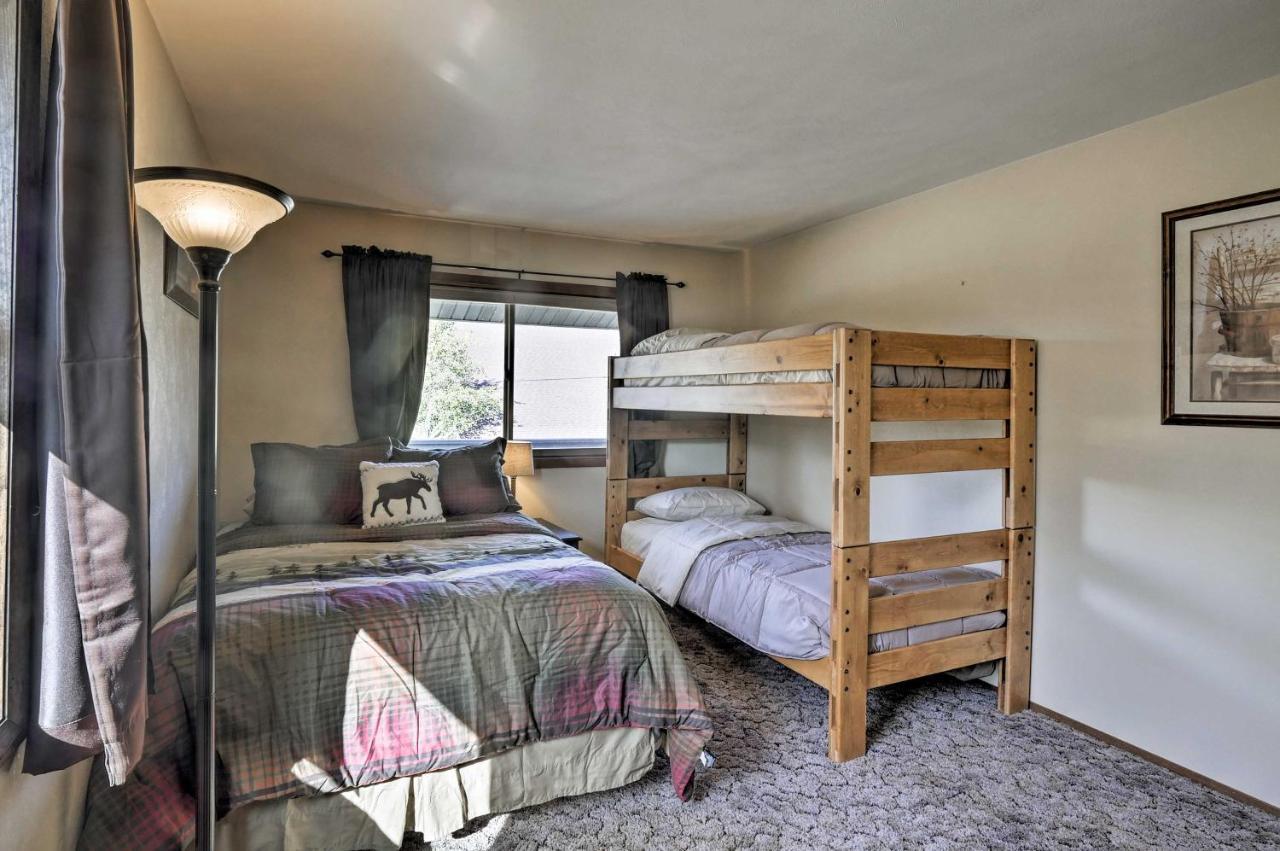 Grand Lake Condo With Balcony - 1 Block To Water! Extérieur photo